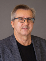 Dr hab. Krzysztof Kusal prof. AHE