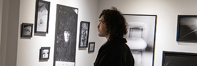 „Osad” Katarzyny Leszczyńskiej-Kaszuby | spotkanie sztuki z historią w Galerii Patio2