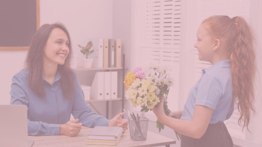 ile zarabia pedagog szkolny