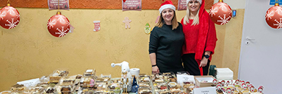 Mikołajkowy kiermasz świąteczny studentów Filii w Jaśle