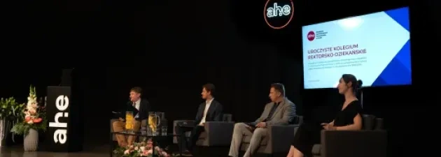 uroczyste kolegium dla partner&oacute;w uczelni