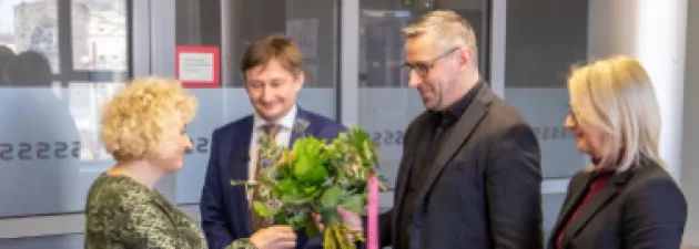 Dziekan kierunku pielęgniarstwo otrzymała honorową odznakę 