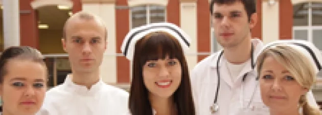 "Dzień z pielęgniarką i położną" w Manufakturze. Darmowe badania