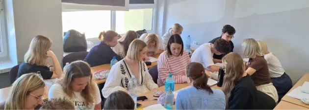O rozwoju biologicznym i emocjach na zajęciach pedagogiki