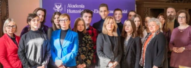 Akademia patronem honorowym XXIX LO w Łodzi