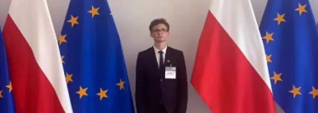 Student psychologii w Młodzieżowym Sejmiku Województwa Łódzkiego