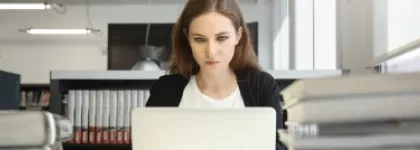 „Uczelnie w erze AI” – wywiad z prof. Joanną Satołą-Staśkowiak dla Radia Zet