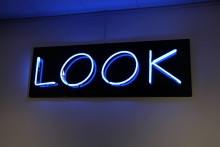 Elżbieta Dul-Ledwosińska z wystawą "Quadratum Grafika Cyfrowa" w ASP