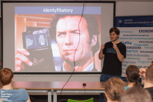 Kierunek grafika partnerem Game Jam 5