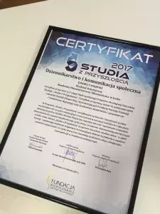 Certyfikat "Studia z Przyszłością" dla kierunku dziennikarstwo i komunikacja społeczna