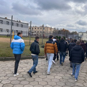 Studenci prawa z wizytą studyjną w Zakładzie Karnym nr 1 w Łodzi