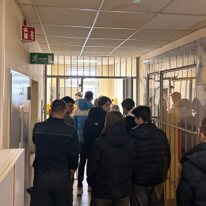 Studenci prawa z wizytą studyjną w Zakładzie Karnym nr 1 w Łodzi