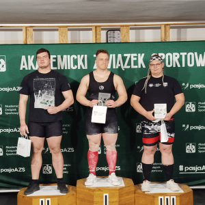 Udany start siłaczy na AMWŁ w dwuboju siłowym: Trzy brązowe medale dla studentów