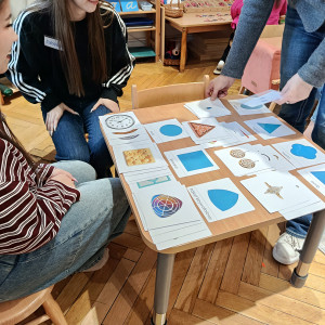 Studentki AHE odwiedziły Polski Instytutu Montessori w Warszawie