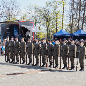 Z wizytą na targach w 15. Brygadzie Łączności