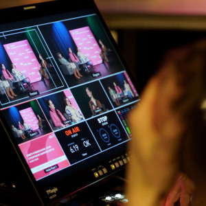 Relacja z debaty „Kobiety w świecie nauki, sztuki i..."