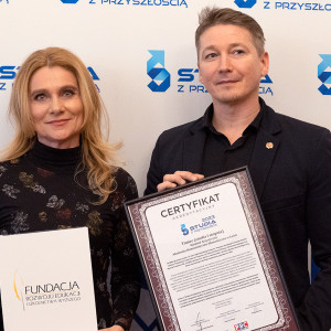 8 prestiżowych certyfikatów dla Akademii