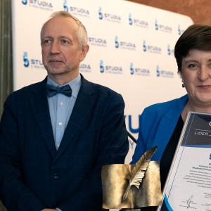 8 prestiżowych certyfikatów dla Akademii