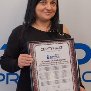 8 prestiżowych certyfikatów dla Akademii