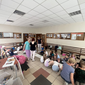 Spotkanie autorskie z Eweliną Dobrzyńską - twórczynią „Bystrzaków z sąsiedztwa" 