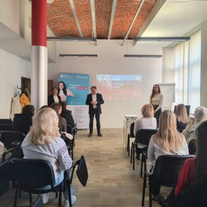 Studenci z Lwowskiego Kolegium Kultury i Sztuki z wizytą w AHE