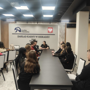 Studenci bezpieczeństwa z wizytą w Zakładzie Karnym w Sieradzu