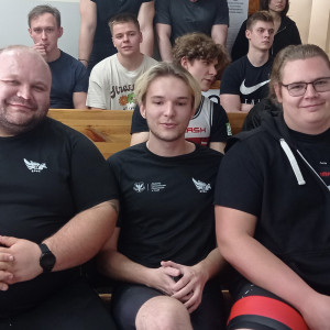 Sukces studentów na akademickich mistrzostwach województwa łódzkiego w dwuboju siłowym
