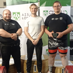 Sukces studentów na akademickich mistrzostwach województwa łódzkiego w dwuboju siłowym