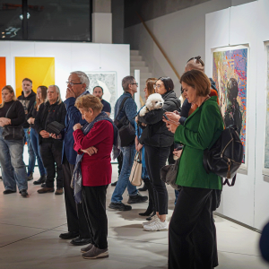 dr hab. Elżbieta Gawlikowska-Łabęcka, prof. AHE, na XI Międzynarodowym Triennale Grafiki