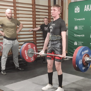 Udany start siłaczy na AMWŁ w dwuboju siłowym: Trzy brązowe medale dla studentów