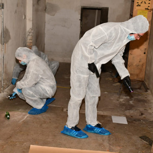 Młodzi technicy kryminalistyki w akcji