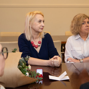 Dr n. med. Izabella Michałowska-Wieczorek z odznaką honorową „Za zasługi dla ochrony zdrowia”