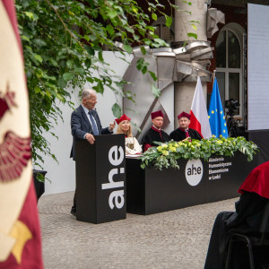 inauguracja roku akademickiego ahe w łodzi 2024/25