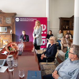 Dr Elżbieta Rusin-Pawełek z odznaczeniem Ministra Zdrowia