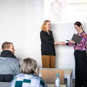 Jak napisać skuteczny abstrakt? | relacja z warsztatów