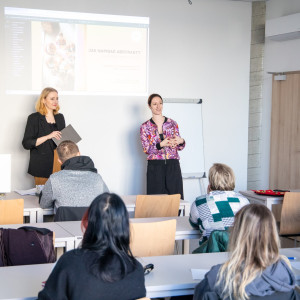 Jak napisać skuteczny abstrakt? | relacja z warsztatów