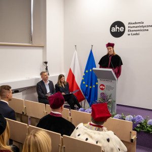 dr Oktawia Braniewicz-Zaorska, prorektor ds. studenckich