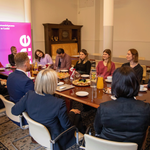 śniadanie z rekror | dziennikarstwo