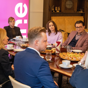 śniadanie z rekror | dziennikarstwo