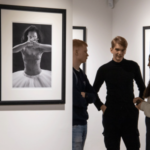 Jerzy Koba. Eksploracje wokół tajemnicy tańca | Galeria Patio2