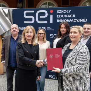 Liceum Sztuk Plastycznych pod patronatem honorowym AHE