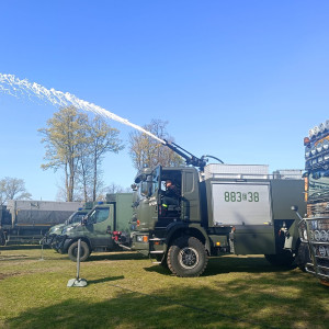 Z wizytą na targach w 15. Brygadzie Łączności