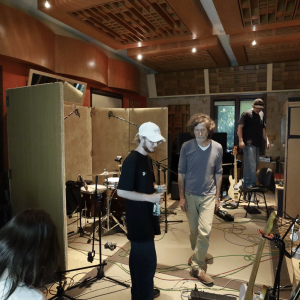 Studenci produkcji i realizacji muzyki w Tonn Studio