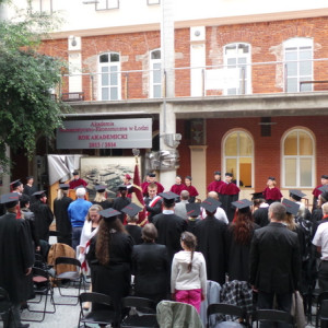 AHE absolwenci rozdanie dyplomów