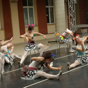 Studenci studiów tanecznych w AHE w Łodzi 