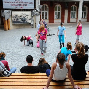 Występ tancerzy w  AHE w Łodzi 