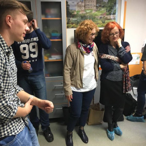 Dr Elżbieta Woźnicka prodziekan kierunku pedagogika oraz dr Kamila Lasocińska koordynator projektu