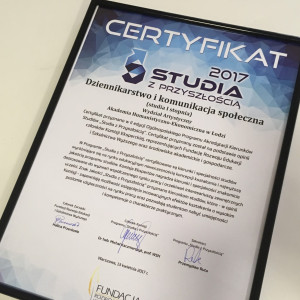 Certyfikat "Studia z Przyszłością" dla kierunku dziennikarstwo i komunikacja społeczna