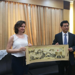 Jinan University -dr Olga Majchrzak z AHE w Łodzi 