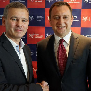 Tomasz Trela Wiceprezydent Łodzi oraz Jacek Grudzień prodziekan kierunku dziennikarstwo i komunikacja społeczna